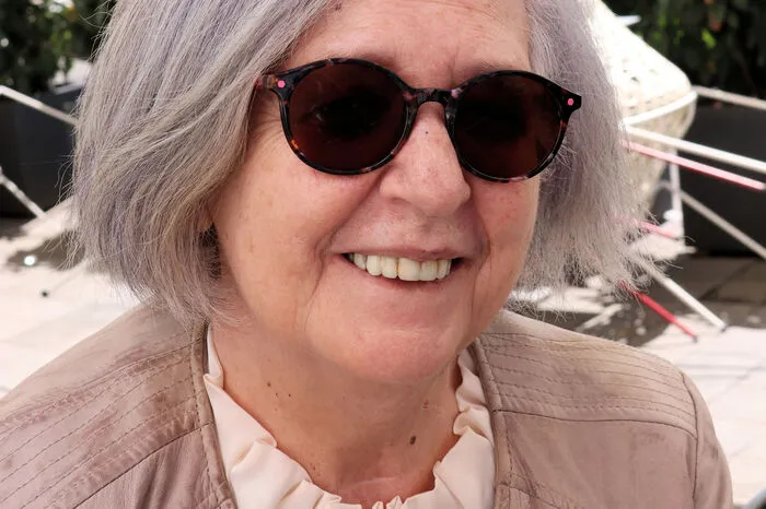 Roberta P. aus Voitsberg: "Am Mittwoch werde ich den Tag mit einem guten Kaffee im einladenden Gastgarten meines Stammcafés beginnen und mit Freundinnen die Öffnung der Gastronomie genießen."
