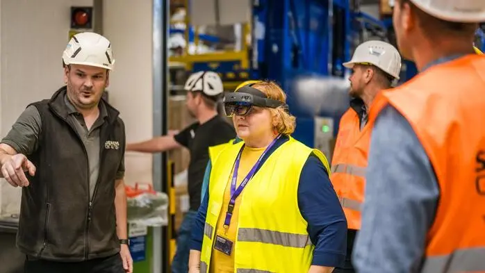 Beeindruckt zeigte sich Korinna Schumann, Bundesministerin für Arbeit, Soziales, Gesundheit, Pflege und Konsumentenschutz, am vergangenen Freitag bei der Betriebsbesichtigung der Firma Siemens Energy. 