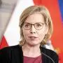 Wien, Österreich. 21. Februar 2024. Pressefoyer nach Ministerrat der Österreichischen Bundesregierung. Bild zeigt Klimaschutzministerin Leonore Gewessler Grüne. Thema war die Einigung auf ein Gesetz für mehr Biogas. *** Vienna, Austria February 21, 2024 Press foyer after the Council of Ministers of the Austrian Federal Government Picture shows Climate Protection Minister Leonore Gewessler Greens The topic was the agreement on a law for more biogas