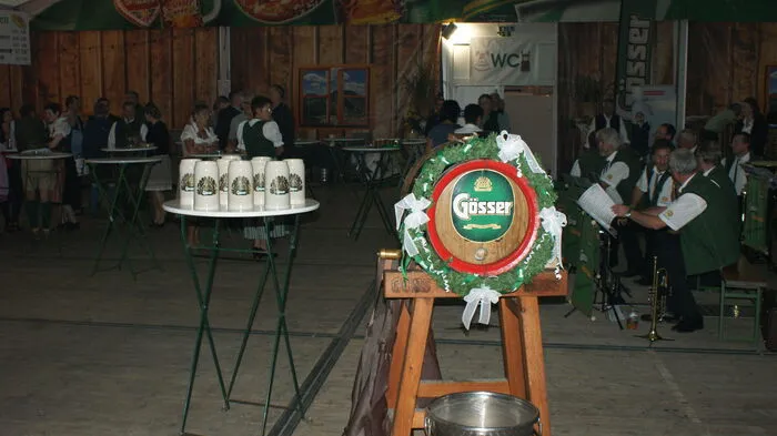 O'zapft is am Leobener Wiesenfest in Leoben.
