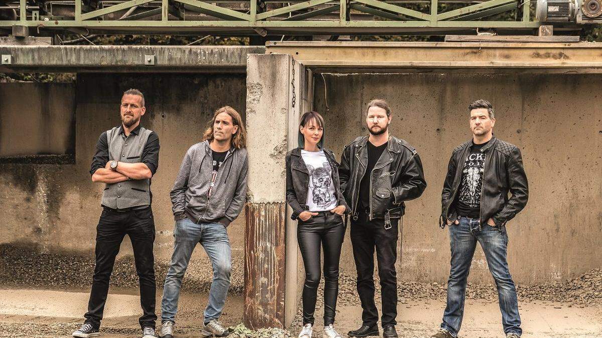 Soundless Guts feiert im Gymnasium Lienz