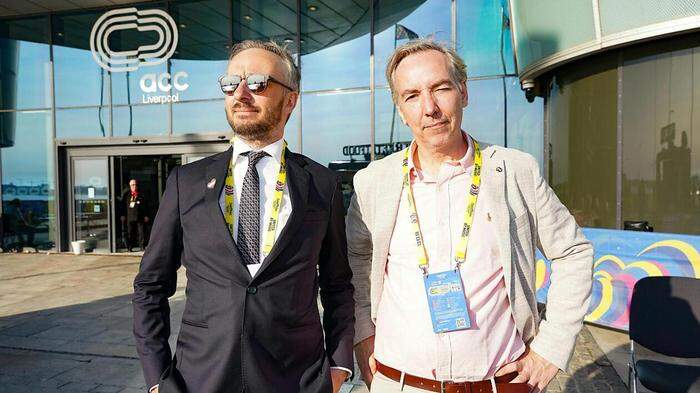 Böhmermann und Schulz beim ESC in Liverpool