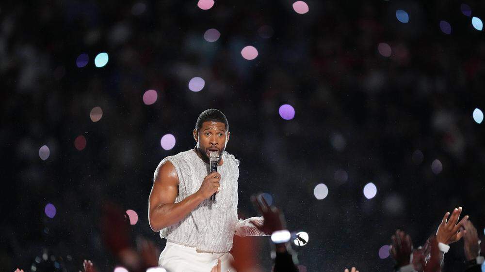 Usher hatte am Sonntag den Zuschlag für die berühmte Halbzeitshow bekommen