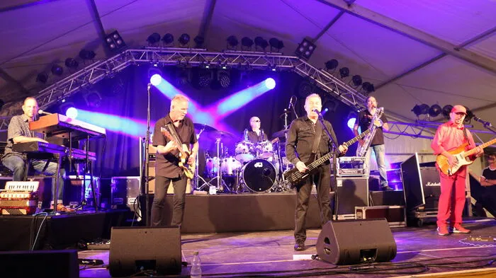 Im Festzelt am Stubenbergsee gastierte die "Spider Murphy Gang".