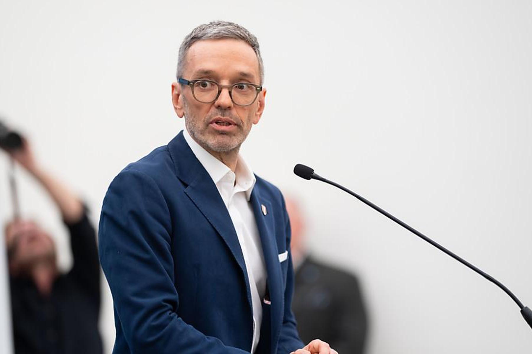 Herbert Kickl sagte SPÖ-FPÖ-U-Ausschuss wegen Urlaub ab 