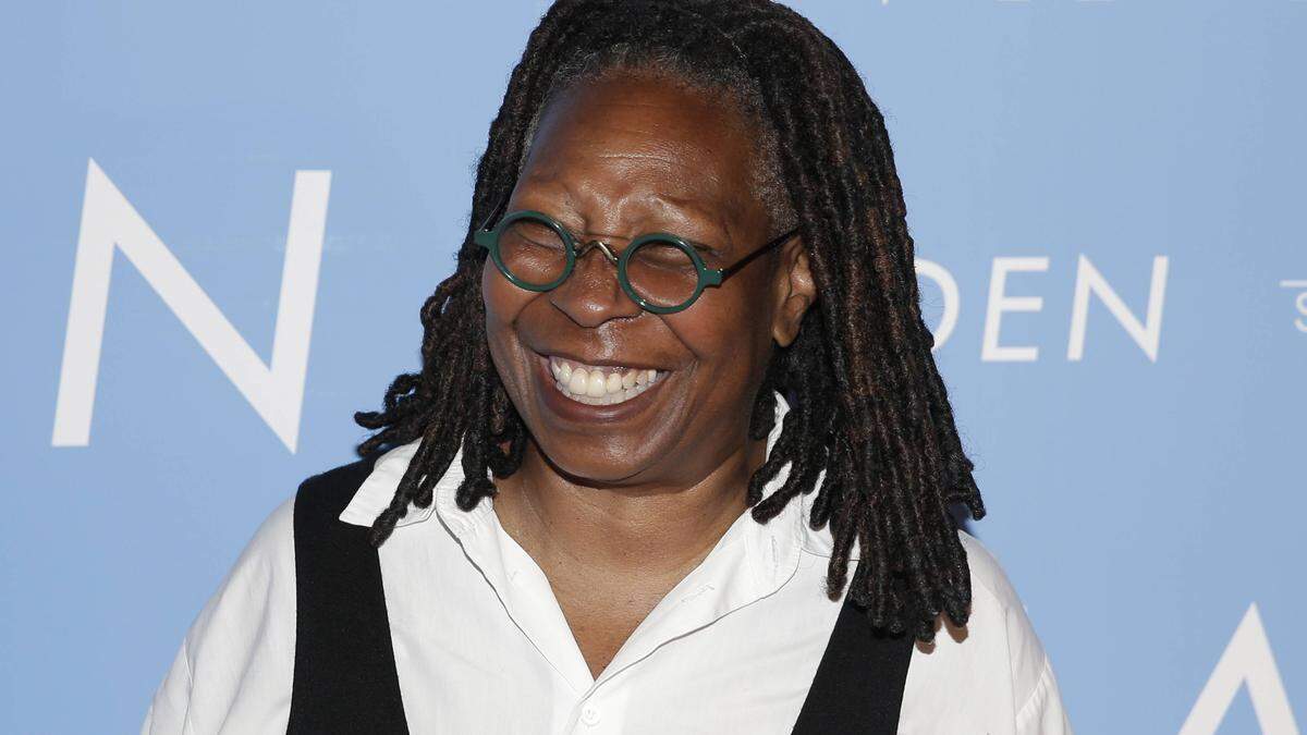 Whoopi Goldberg – auch hier ohne Augenbrauen