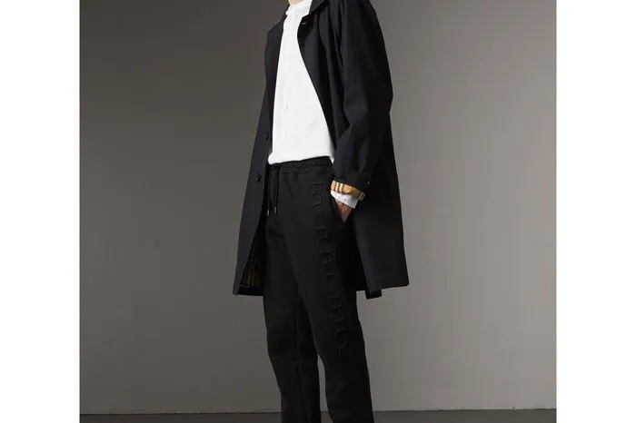 Burberry um 265 Euro
