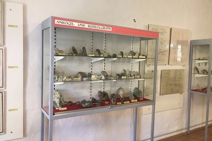 Mineralien aus der Ankogel und Reißeckgruppe