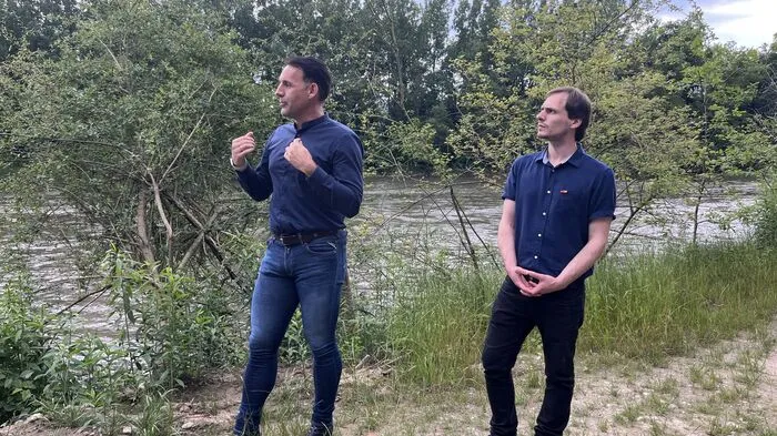 Baubezirksleiter Markus Pongratz und Biosphärenpark-Manager Andreas Schuster über die Aufweitung in Gosdorf. Pongratz spricht von einem Vorzeigeprojekt.