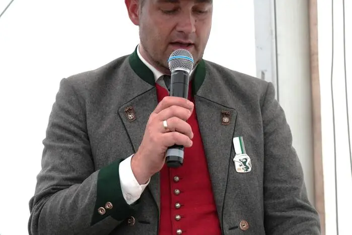  Die Begrüßung nahm Bezirks-Obmann Reinhard Bauer vor. 