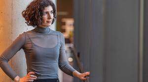 Nava Ebrahimi: geboren im Iran, aufgewachsen in Deutschland, seit acht Jahren lebt die Schriftstellerin in Österreich