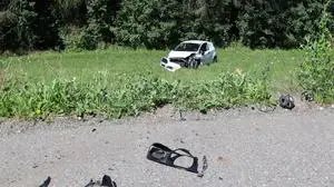 Das Auto wurde mit einer Seilwinde geborgen