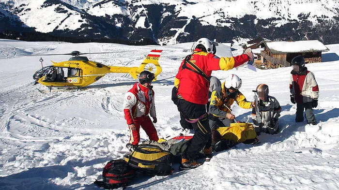 Jeden Winter kommt es auf Kärntens Pisten zu schweren Skiunfällen. Der Sachverständige Gschöpf rät daher, vor Beginn der Saison zu prüfen, über welche Versicherungen man verfügt (Symbolfoto)