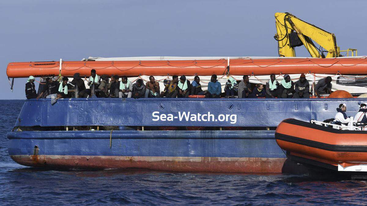 Rettungsschiff Sea-Watch schaltet Menschenrechtsgerichtshof ein  