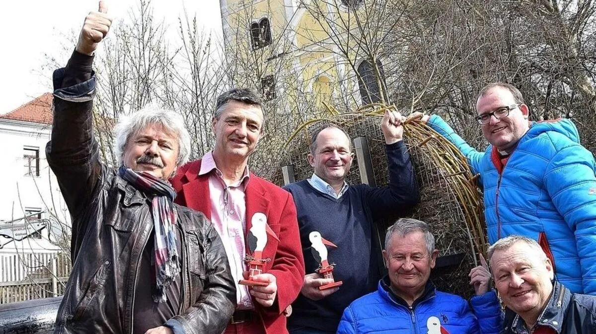 Helmut Rosenthaler, Karl Peitler, Bürgermeister Erich Plasch, Ferdinand Molitschnig, Vizebürgermeister Reinhold Elsnig und Pfarrer Werner Marterer