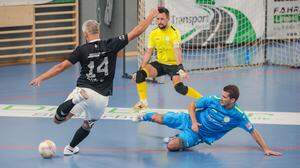 Futsal Klagenfurt (rechts Markus Pavic) führt die Tabelle der ersten Bundesliga an