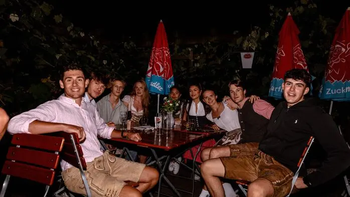 Auch die Jugend feierte beim Vassacher Kirchtag ausgelassen mit