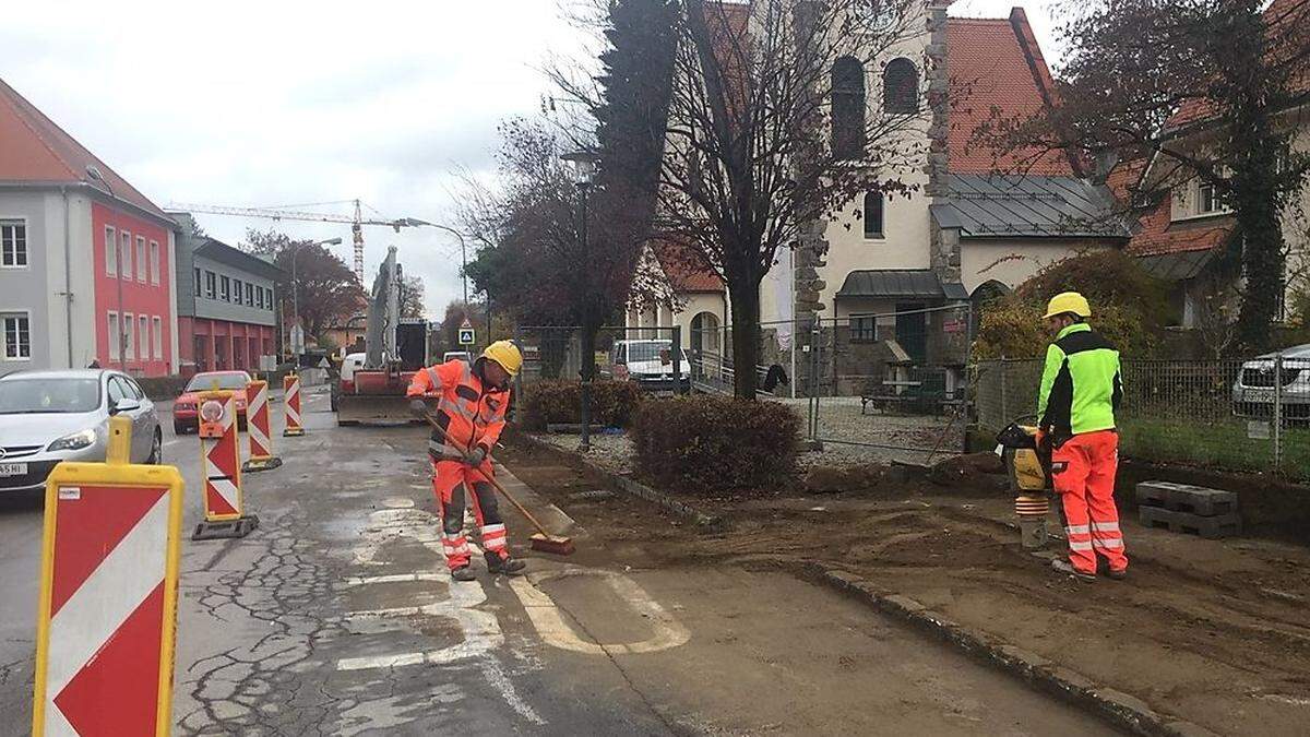 10.-Oktober-Straße: Der erste offizielle Bauabschnitt für das neue Glasfasernetz in Spittal