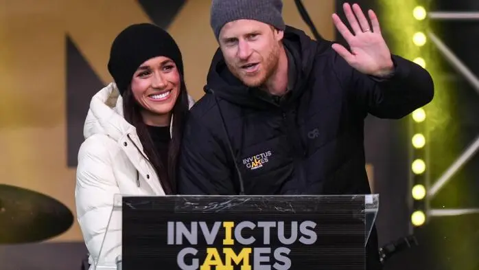 In Kanada werden in diesem Jahr die Invictus Games veranstaltet. Dabei zeigen sich auch Prinz Harry und seine Ehefrau Herzogin Meghan das erste Mal seit langem wieder gemeinsam.