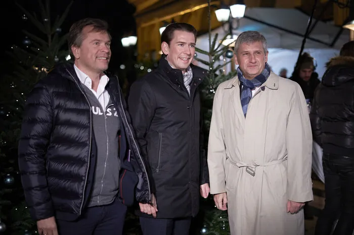 Kurz mit Puls 4 Chef Markus Breitenecker und Michael Spindelegger.