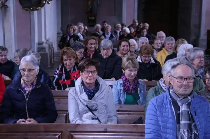 Dass das Thema „Friede“ ein großes Anliegen ist, bewiesen die vielen Besucher des Friedensgebetes in der voll besetzten Köflacher Pfarrkirche.