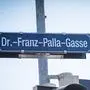 Seit Jahren wird die Umbenennung der Dr.-Franz-Palla-Gasse gefordert.