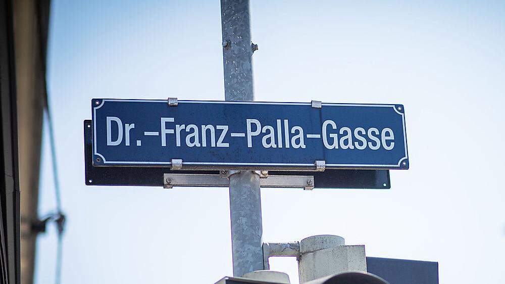 Seit Jahren wird die Umbenennung der Dr.-Franz-Palla-Gasse gefordert.