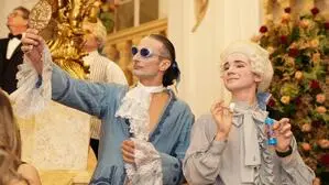 Nach barockem Prunk im Vorjahr ist 2025 „Mondsüchtig“ das Motto der Opernredoute