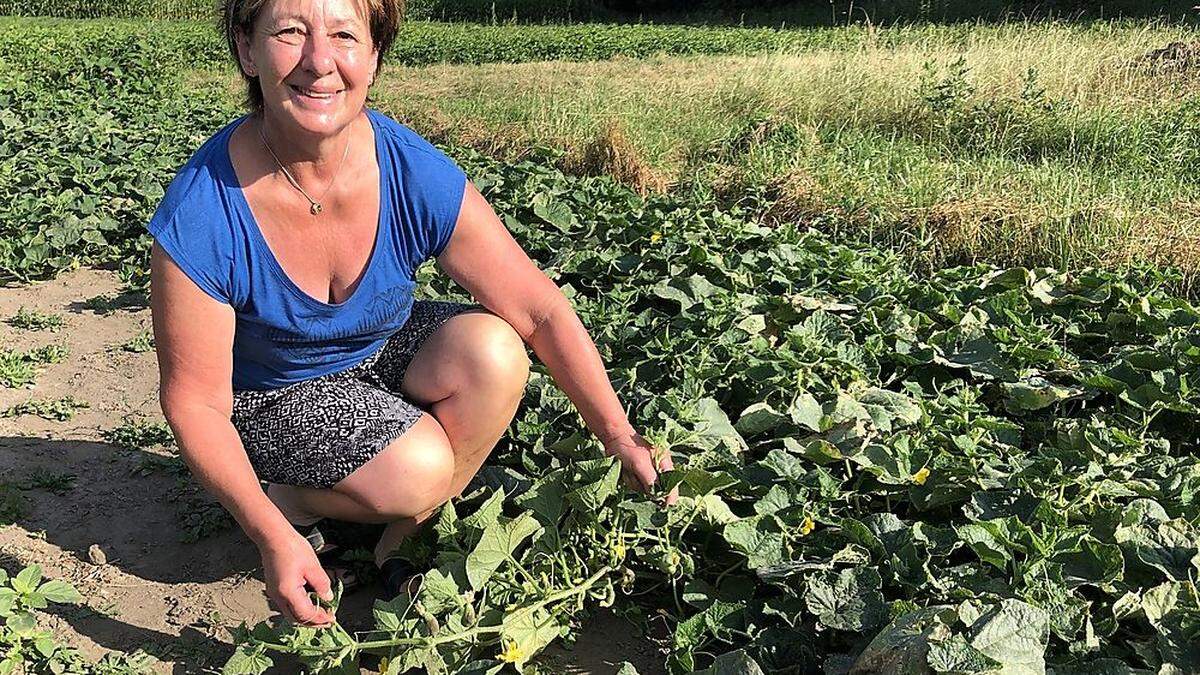 Seit 35 Jahren zählt das Arbeiten am Feld zu Lisi Hirns Aufgaben 