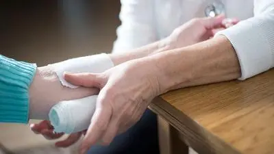 Ein Idealbild von Pflege: Der Personalbedarf steigt, das Interesse am Beruf nicht überall