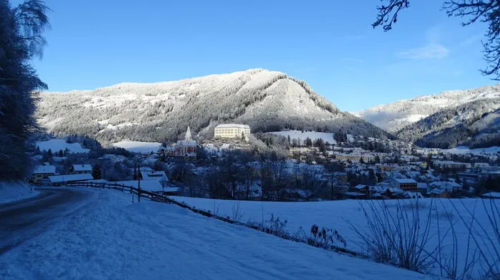 Wunderbar winterlich präsentiert sich Ende Dezember Murau.