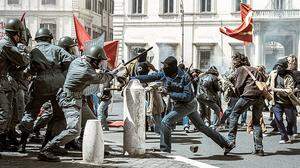 Die politisch motivierten Zusammenstöße im Italien der 1970er wurden immer heftiger. Sie gipfelten in der Entführung Aldo Moros