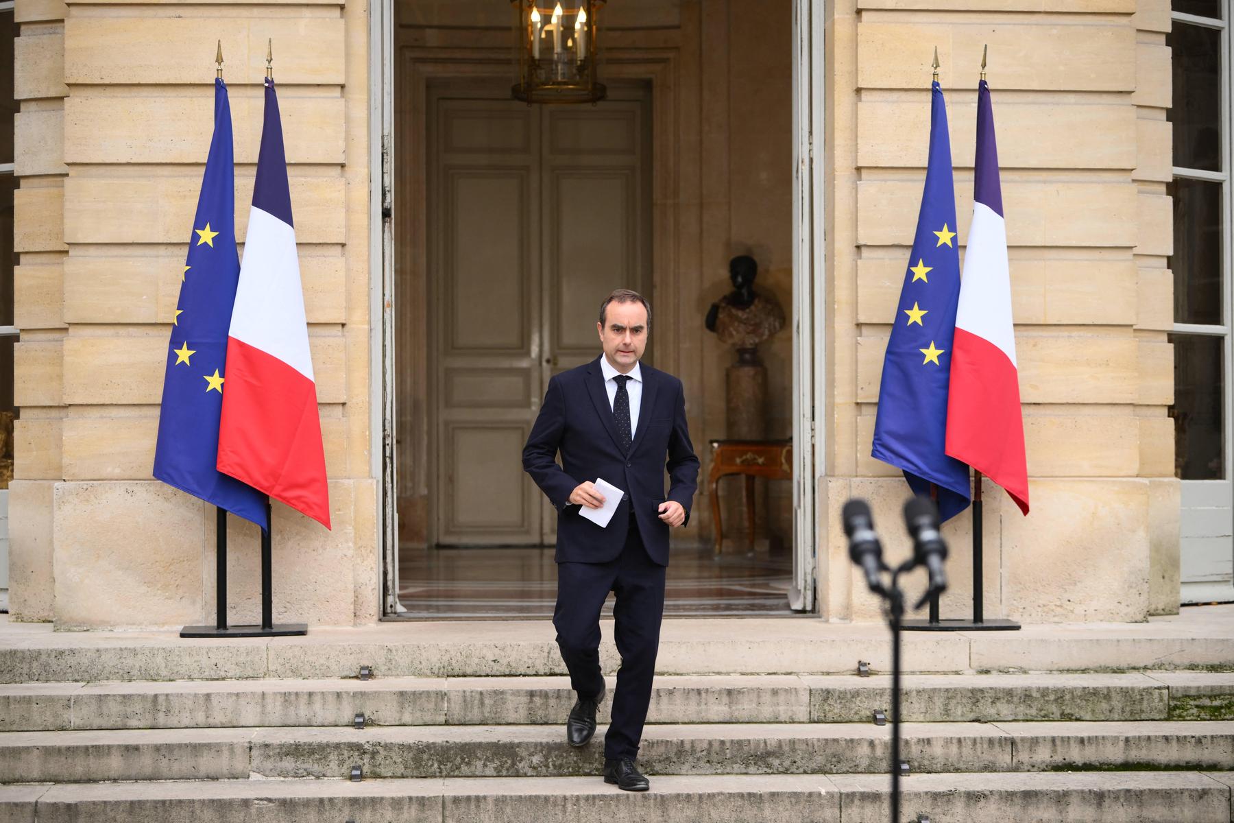 Premier tritt nach 28 Tagen zurück: Regierungskrise in Frankreich ärger als die Intrigen bei „Dallas“