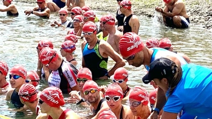 Am 1. "Hubiman"-Super-Sprint-Triathlon des "Coaches Corner"-Sportteams beteiligten sich rund 150 Triathleten. Vom Zechner-Teich in Kobenz bis zum Zielort Kleinlobming galt es für die Meisterschaftsteilnehmerinnen und Teilnehmer, 500 Meter Schwimmen,14,5 Kilometer auf dem Rad und drei Laufkilometer abzuspulen.