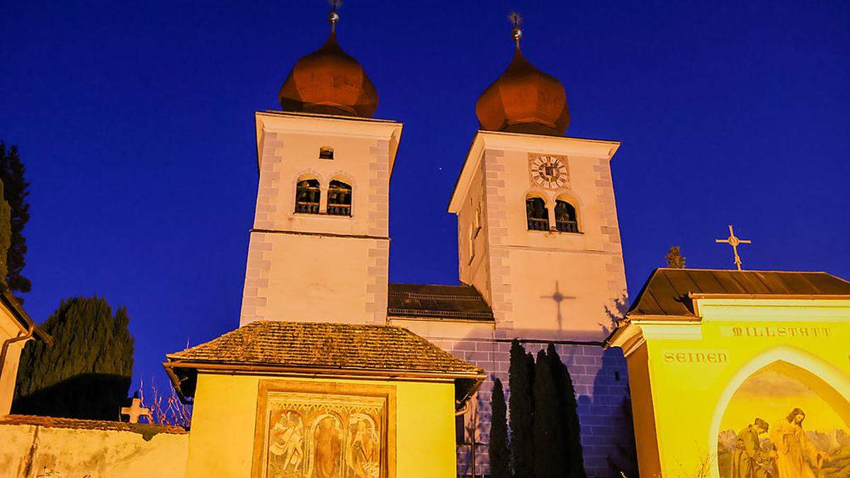 Anrainer der Stiftskirche in Millstatt würden sich wünschen, dass die Beleuchtung ab Mitternacht ausgeschaltet werden würde