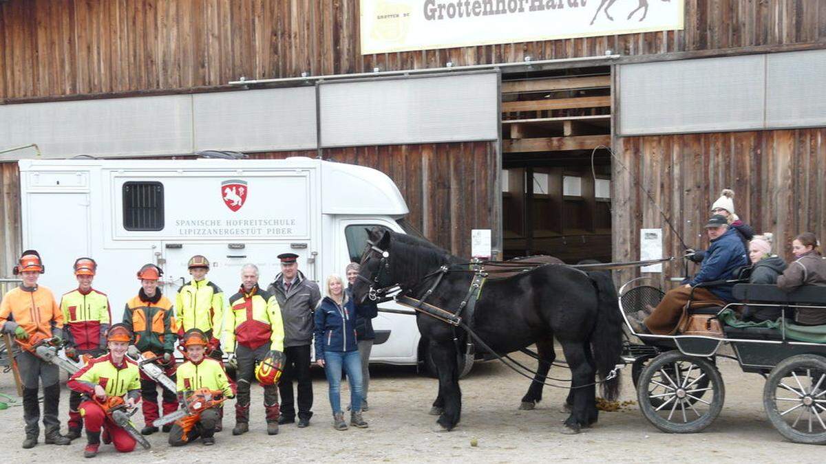 Weihnachtsbäume für die Adventmärkte