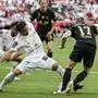 SALZBURG,AUSTRIA,28.MAY.23 - SOCCER - ADMIRAL Bundesliga, championship group, Red Bull Salzburg vs SK Austria Klagenfurt. Image shows Maximiliano Moreira Romero (A.Klagenfurt) and Andreas Ulmer (RBS).
Photo: GEPA pictures/ Patrick Steiner