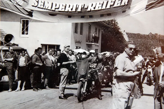 Die Startlinie beim Gasthof Köstenbauer