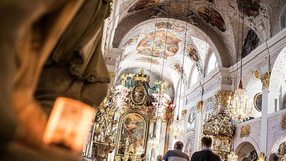 In Kirchenkreisen gibt es Unmut wegen der begrenzten Plätze im Dom zu Klagenfurt