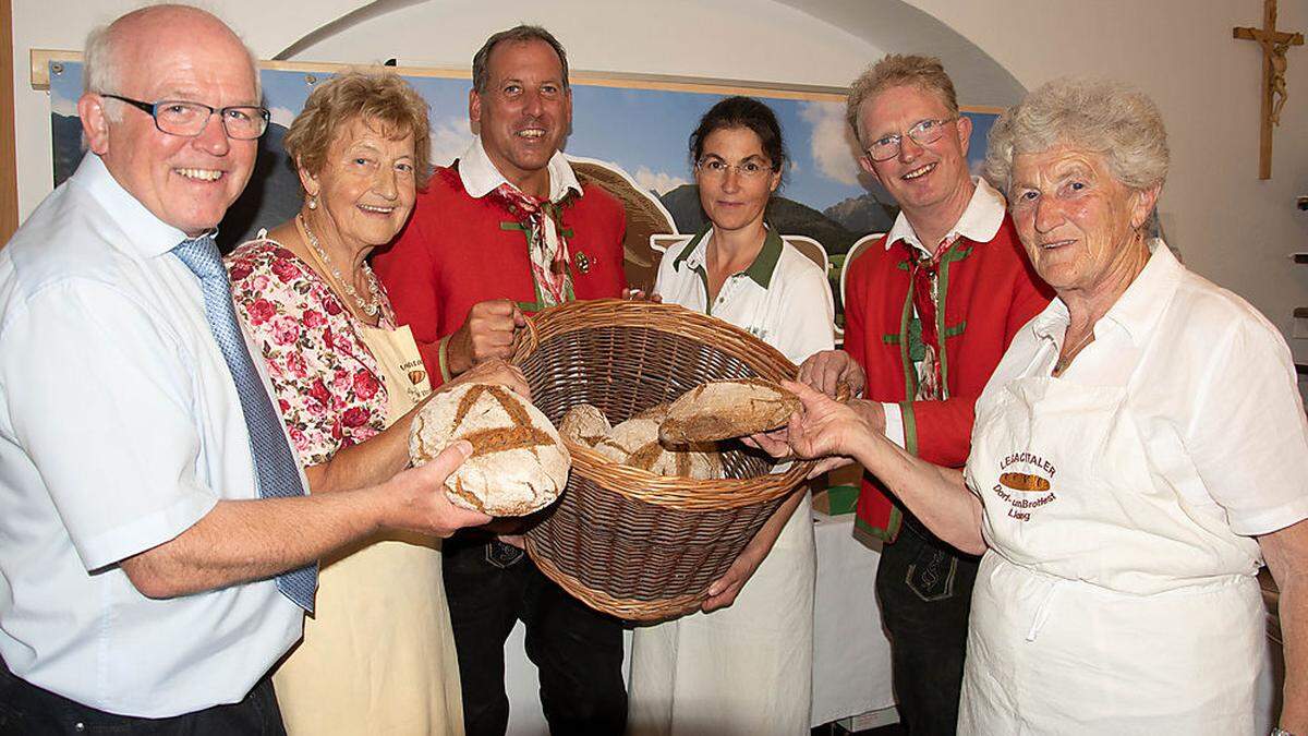 Willi Engelsdorfer, Rosa Lanner, Michael Egartner, Andrea, Hans und Josefa Unterguggenberger