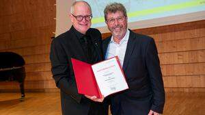 Landeskulturpreisträger Arthur Ottowitz und sein Laudator Harald Scheicher 