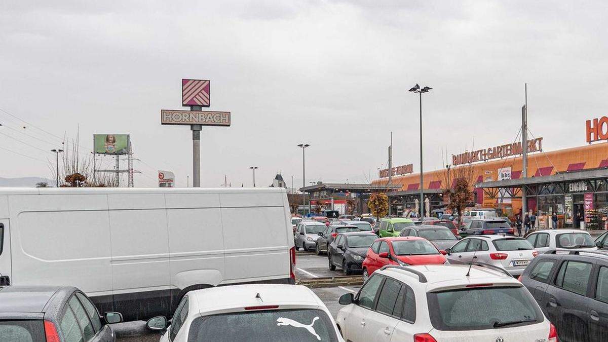 Diebstahl beim Hornbach-Parkplatz in Seiersberg 