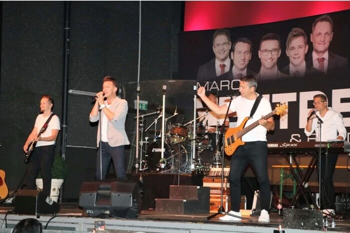 Marco Ventre mit seinen Bandkollegen