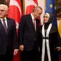 Erdogan und Steinmeier mit ihren Frauen