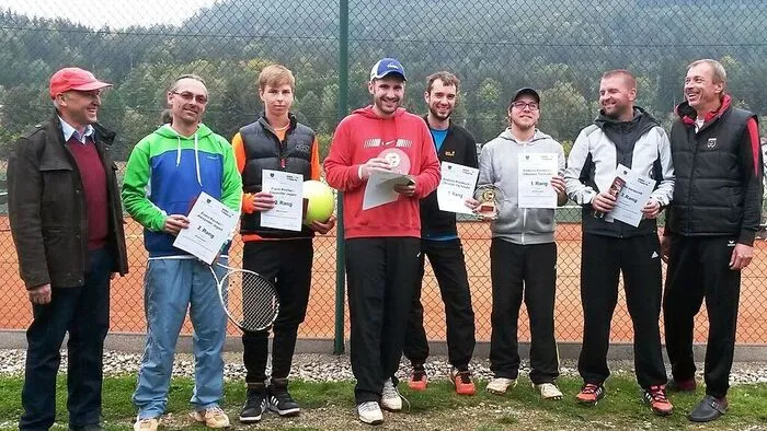 Erfolgreiche Finalisten aus den Einzel- und Mixed-Bewerben