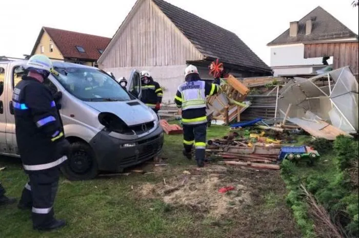 Das große Glück: In dem Garten hatte sich gerade niemand aufgehalten.