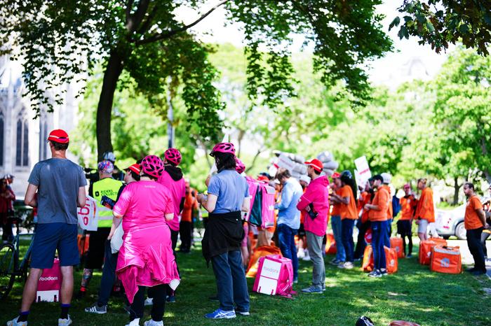 Warnstreik im Rahmen der Verhandlungen zum 