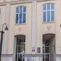 Im Wall-Gebäude in der Merangasse ist das Institut für Erziehungswissenschaften angesiedelt