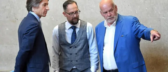 Während des Buwog-Prozesses stets im Gerichtssaal: der Angeklagte Karl-Heinz Grasser sowie die Anwälte Norbert Wess und Manfred Ainedter. 