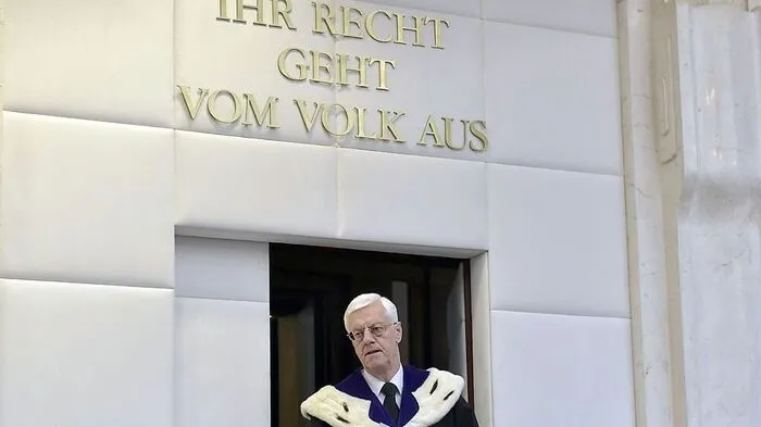Wird von der SPÖ kritisiert: VfGH-Präsident Holzinger